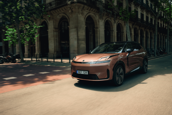 Lynk&Co_08_CarOnly (1)