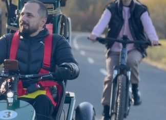 Caiac SMile extinde limitele integrării: oamenii cu dizabilități au urcat muntele și au trăit răsăritul de soare în siguranță