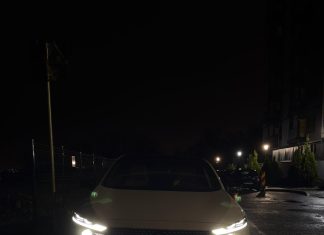 Mașina electrică care întoarce capetele pe stradă se numeste Mazda 6e