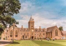 Lumea educației internaționale ajunge la București: licee de top vin să cunoască elevii români