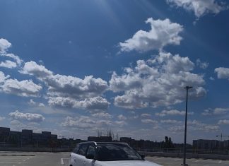 JAECOO 5 își face loc pe piața SUV-urilor moderne prin design premium și tehnologie inteligentă