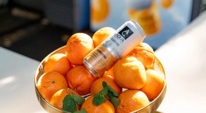 AQUA Carpatica lansează aroma de mandarină din gama Flavours. „Alege portocaliul bun”, noul mesaj al brandului