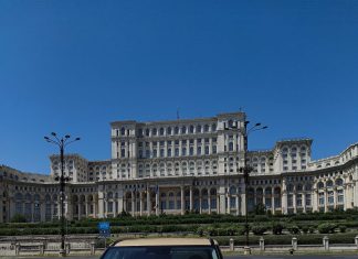 Cu KIA EV2 scapi de stresul orelor de vârf din București